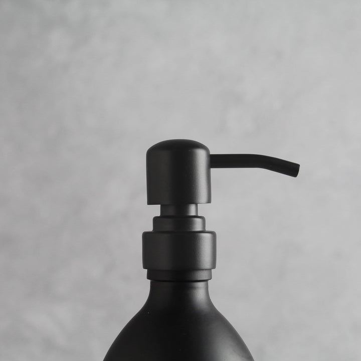 Matte Black Glass Dispenser Bottle With Matte Black Pump - Namie Home