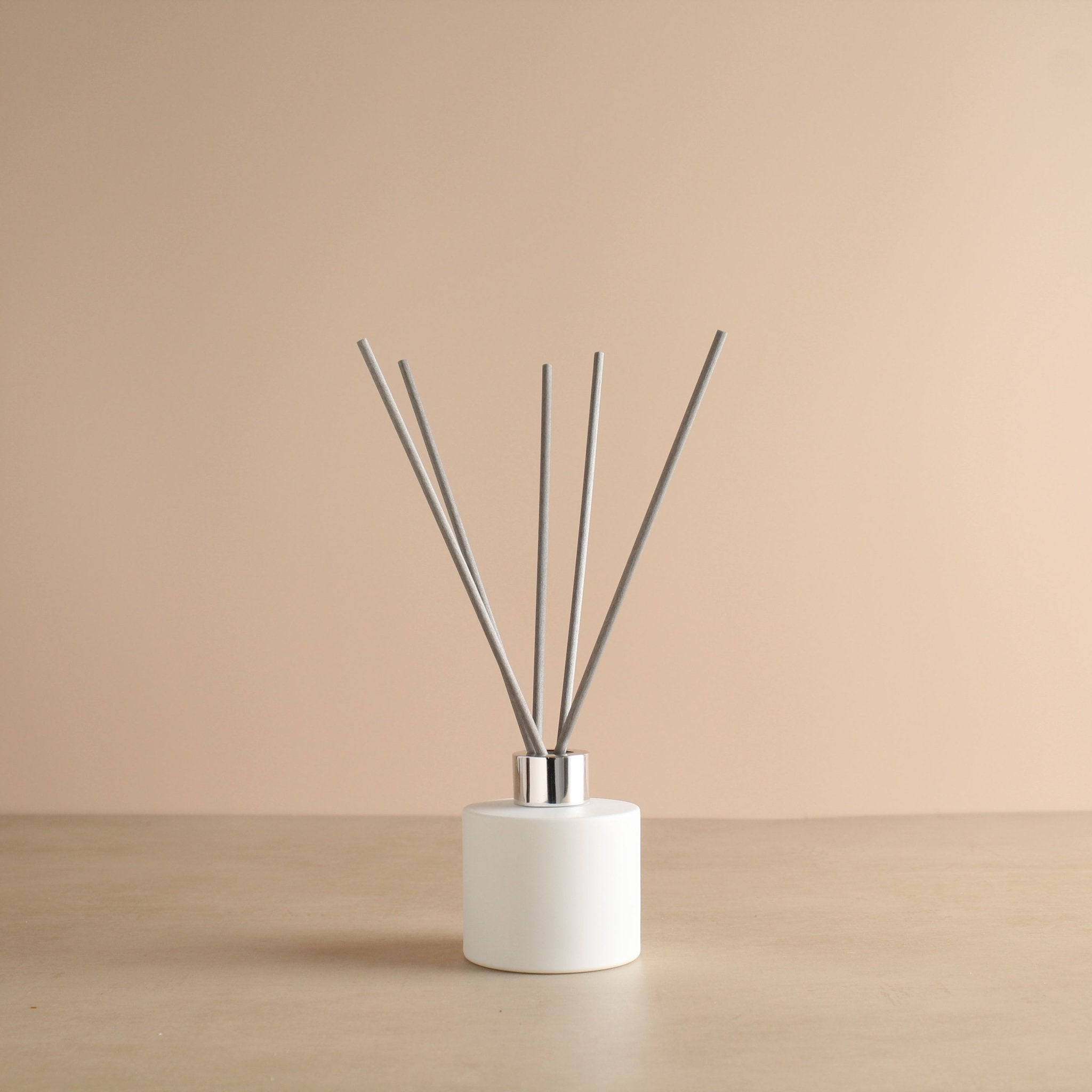 White Reed Diffuser - Namie Home