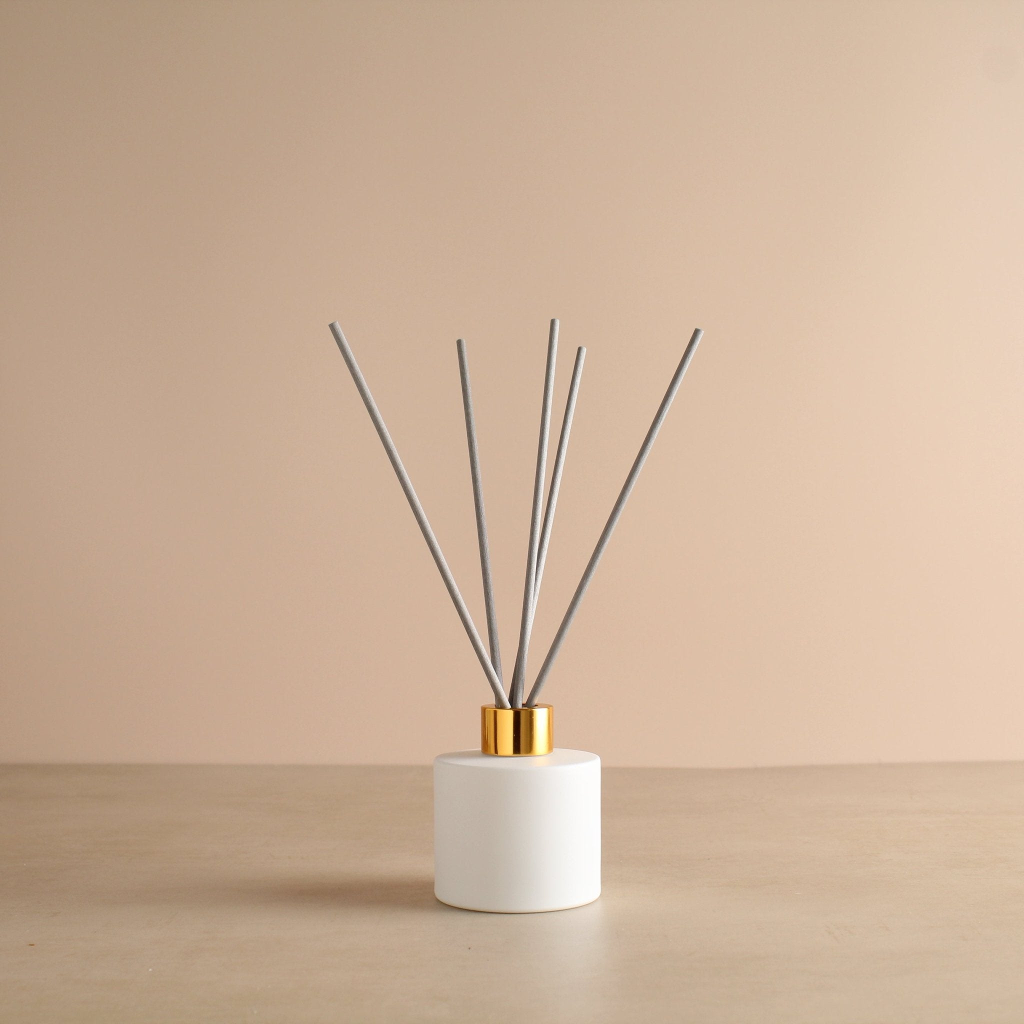 White Reed Diffuser - Namie Home